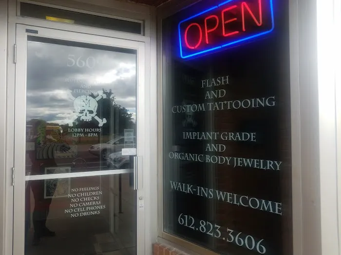 Mutiny Tattoo and Piercing 4