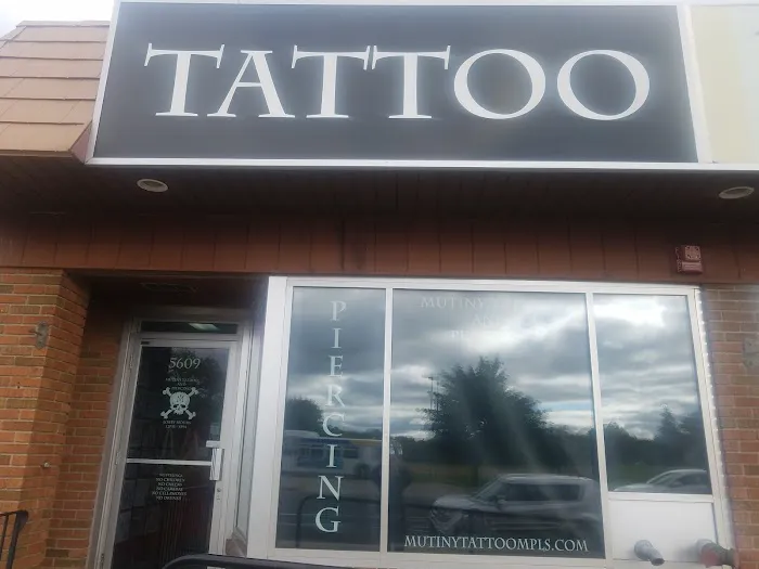 Mutiny Tattoo and Piercing 2