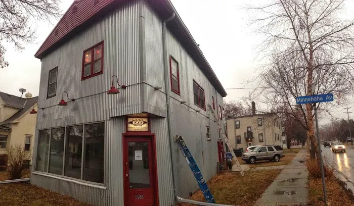 555 Studios 1