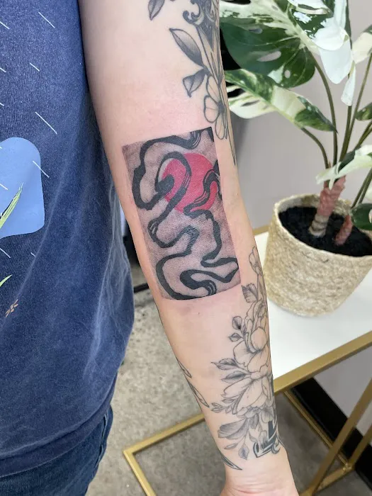 Divine Tattoo Studio LLC 0