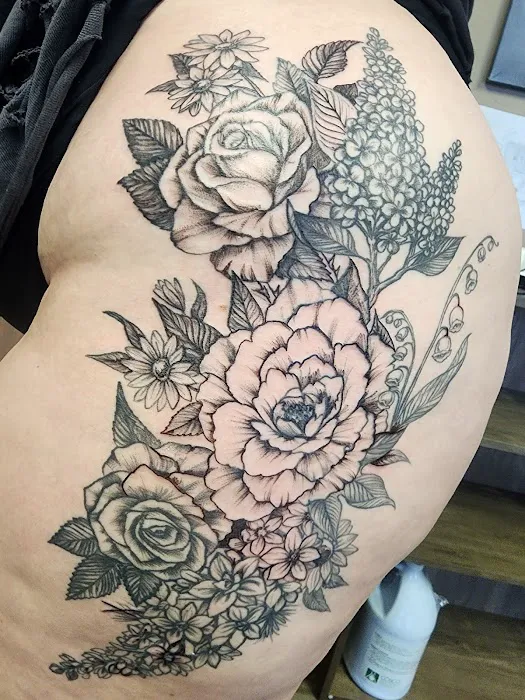 Geister's Tattoo Studio 8