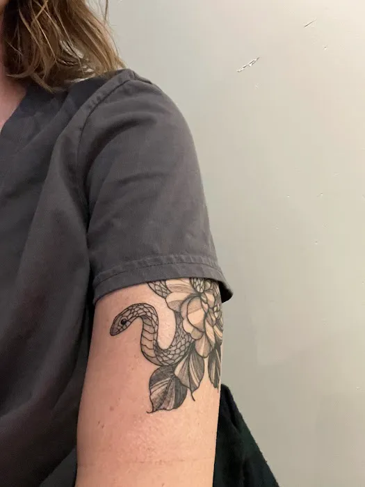 BlackEnd Tattoo Atelier 6