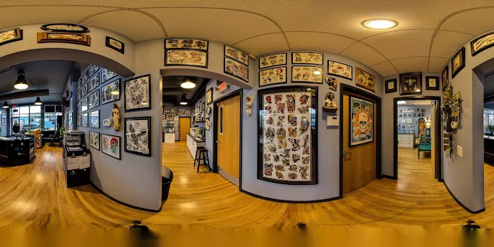 Steady Tattoo & Body Piercing 7