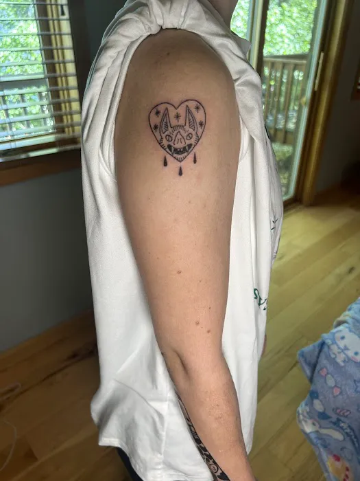 Vivid Aura Ink (appointment only) 4