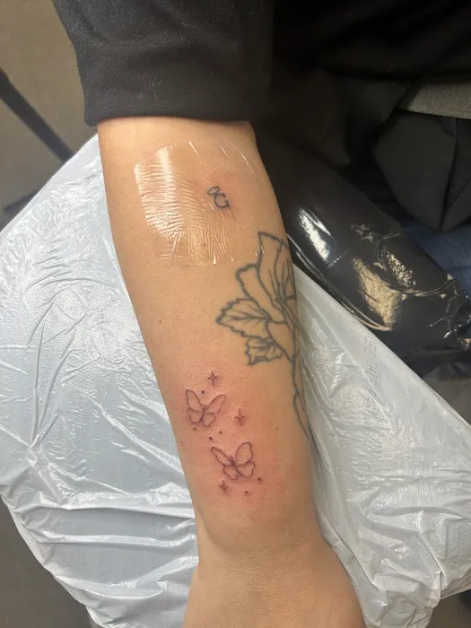 Vivid Aura Ink (appointment only) 7