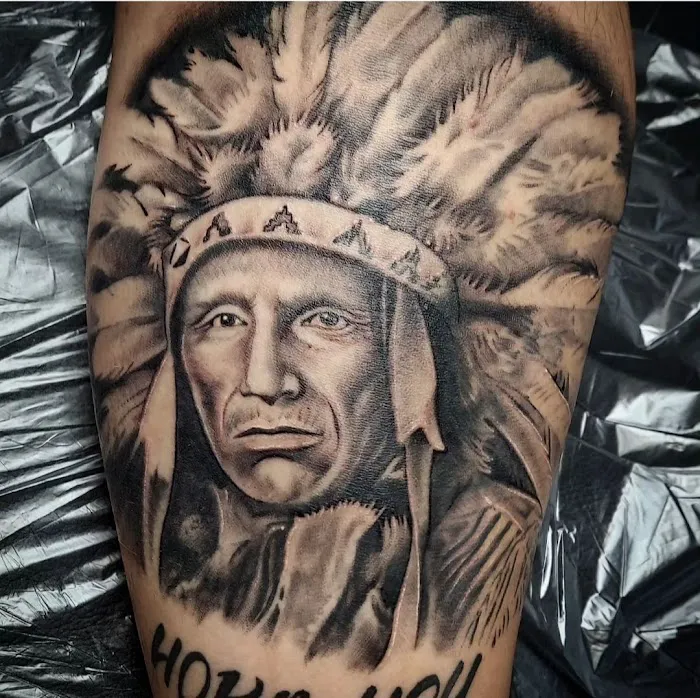 The Canvas Tattoo Studio 6