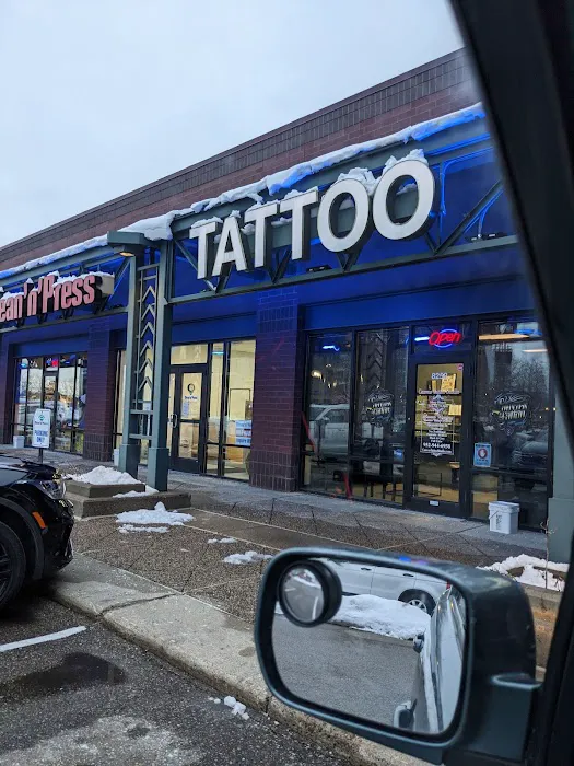 Canvas Tattoo Studio 7