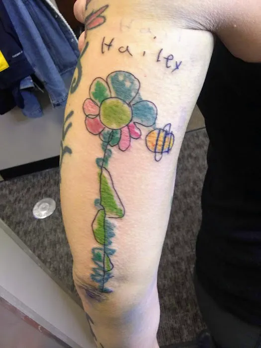 Canvas Tattoo Studio 6