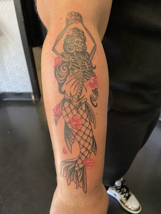Inception Studios - Modern Professional Tattooing 3