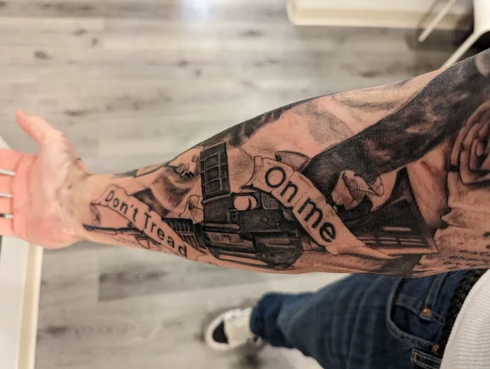 Zion Tattooing & Piercing 5