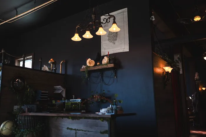 Deadeye Tattoo and Art Studio 4