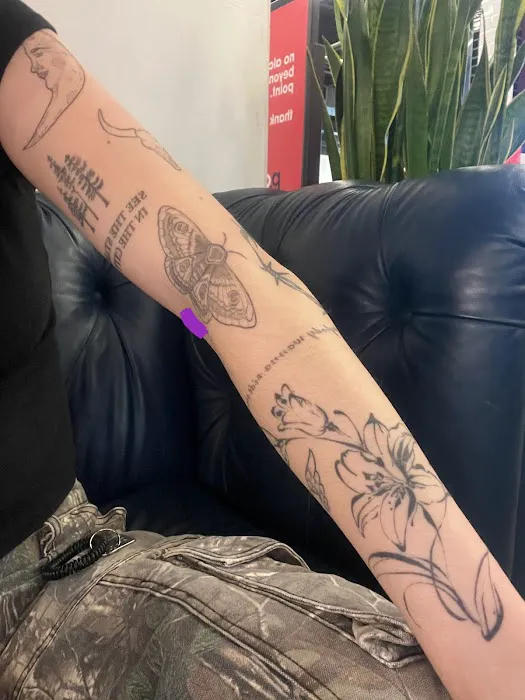Trinity Breyer Tattoo LLC 0