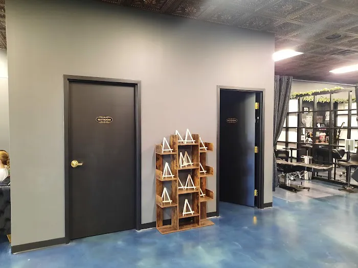 Sacred Siren Tattoo & Art Parlor 6