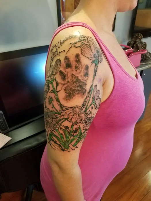 Guns N' Needles Tattoo 0