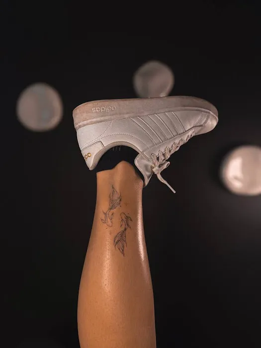 FINE LINE TATTOO KAYA 0