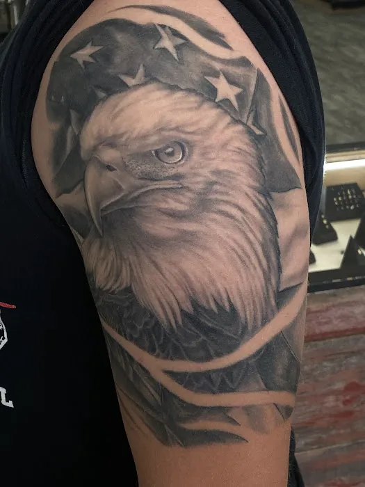London Rose Tattoo (Walk-Ins Welcome) 7