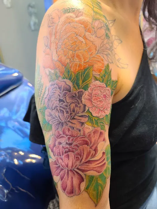 Serious Ink Tattoo & Body Piercing 9