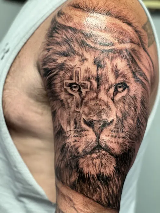 Silent Ink Tattoo Studio 7