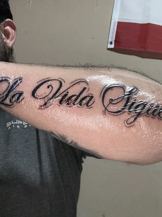 Silent Ink Tattoo Studio 3