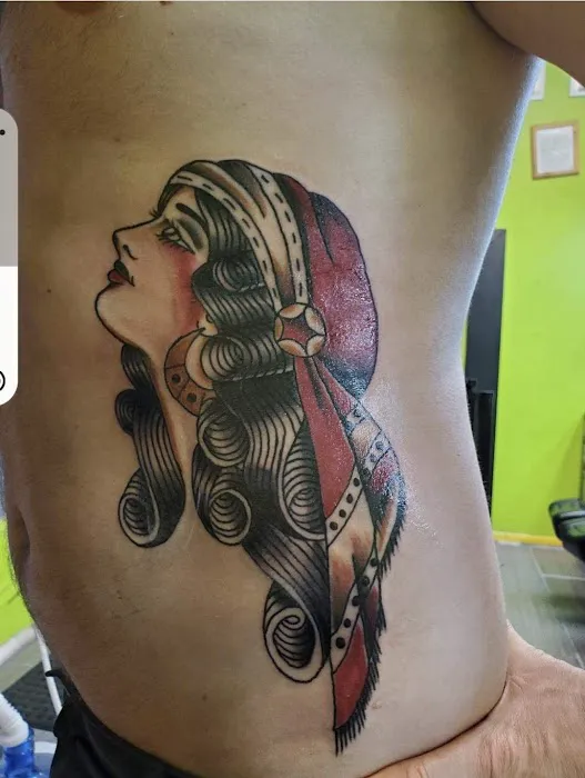 Alley Cat Ink (formally AJ's Tattoo and Piercing) 5