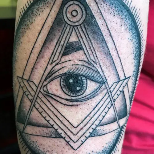 Cactus Tattoo & Body Piercing 6