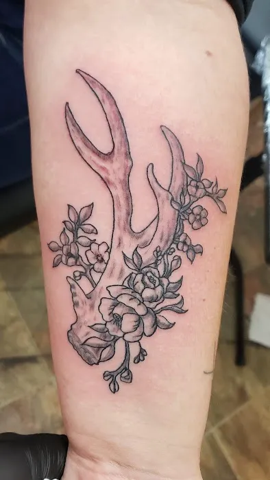 Serenity Tattoo and Piercing 1