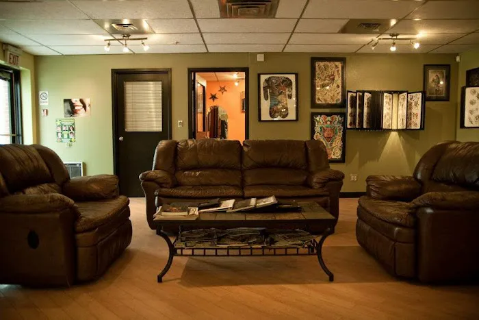 Wingnut Tattoo & Piercing Studio 2