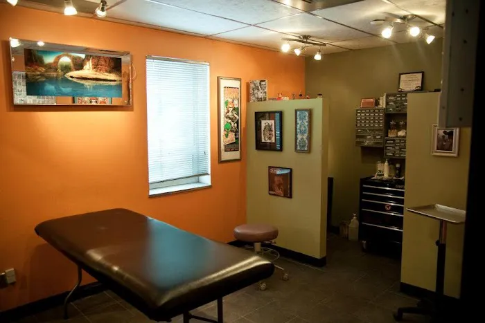 Wingnut Tattoo & Piercing Studio 3