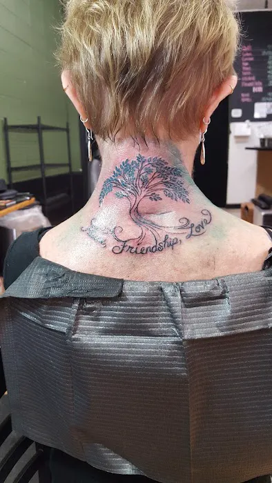 Skinlab Piercing and Tattoo, LLC 8