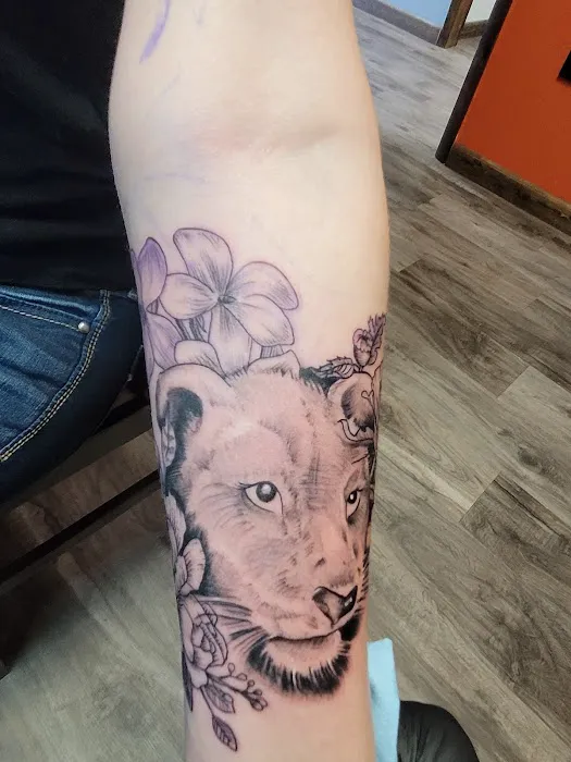 Idle Hands Tattoo 2