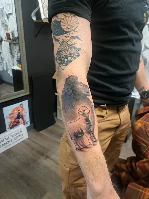 Idle Hands Tattoo 3