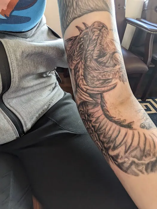 Ink Sanctum Tattoo & Piercing 9