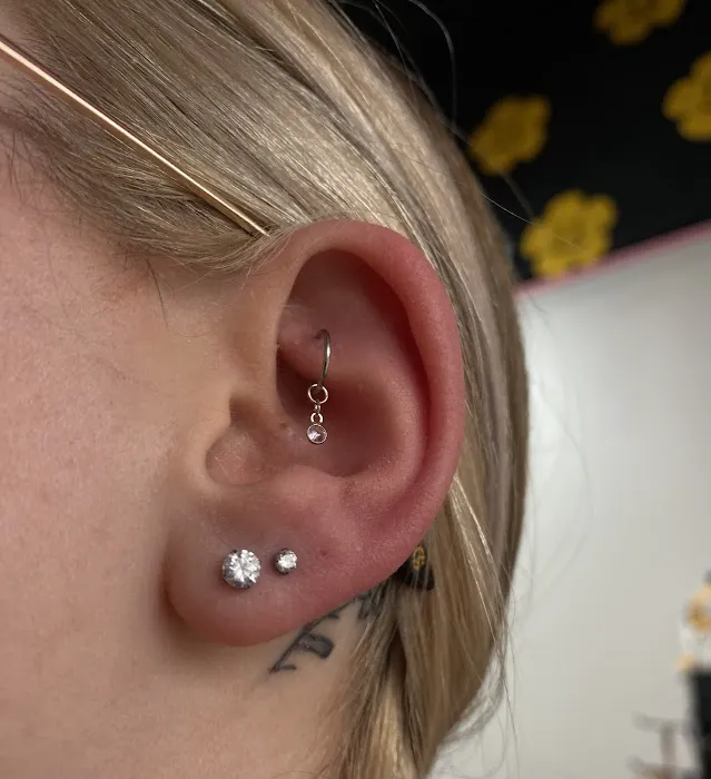 Unhinged Piercing 0