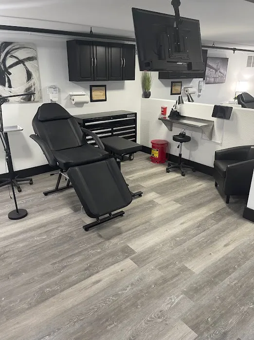 Downtown Barber Lounge & Ink 3