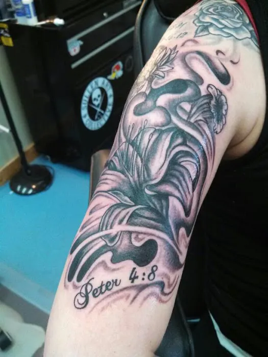 Ivy's Ink Tattoo 2