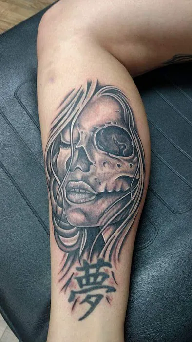 Ivy's Ink Tattoo 1