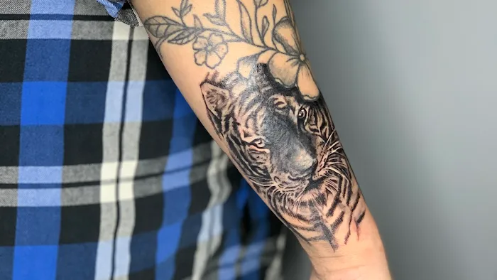 Old Soul Tattoo Studio, Llc 8