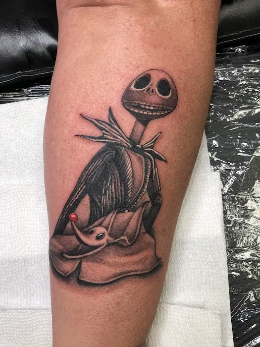 Kindhand Tattoo 0