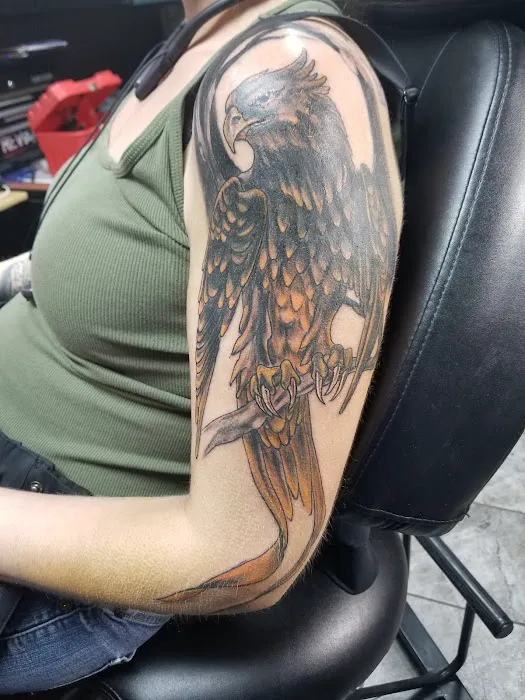 Skyline Tattoo Studio 0