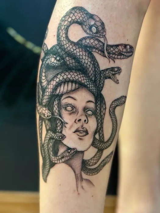 Three Tentacles Tattoo Studio 6