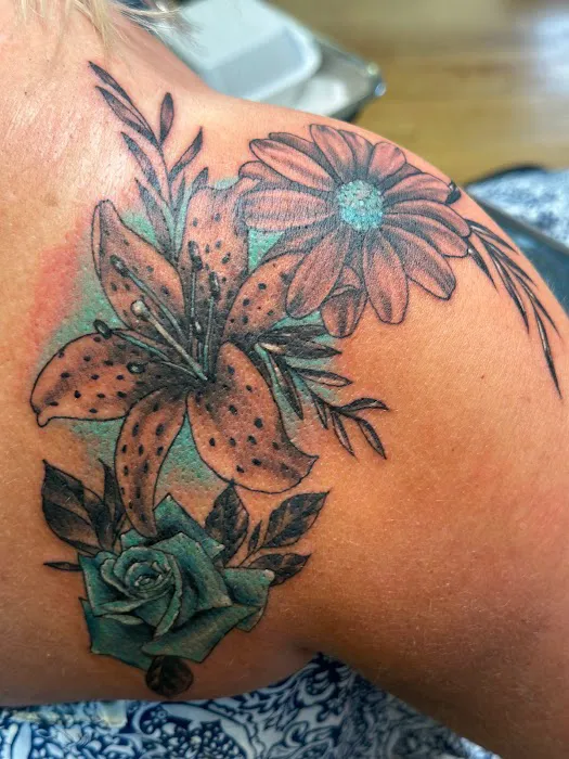 Three Tentacles Tattoo Studio 3
