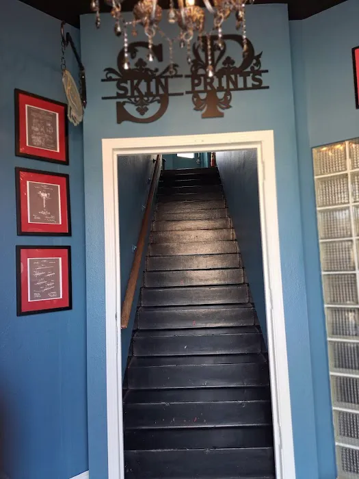 Skin Prints Studio 5