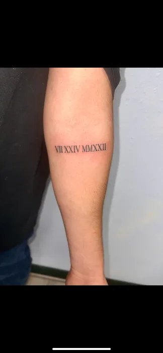 Str8 Line Tattoo 2