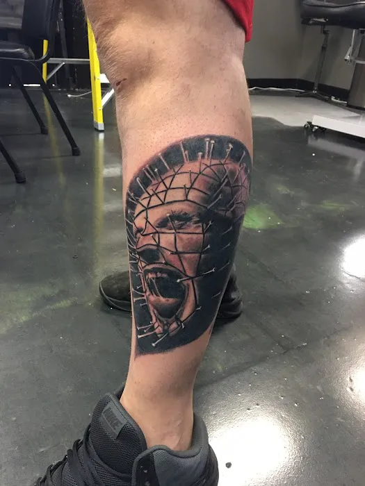 RM Tattoo & Body Piercing 5
