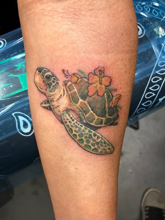 RM Tattoo & Body Piercing 6