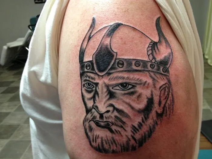 Technicolor Tattoo Studio 6