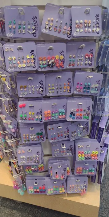 Claire's 5