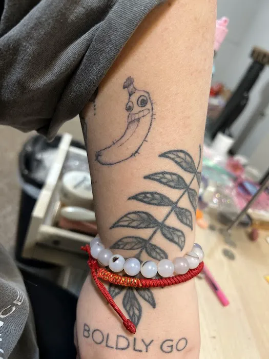 Warrior Tattoo Studio 4
