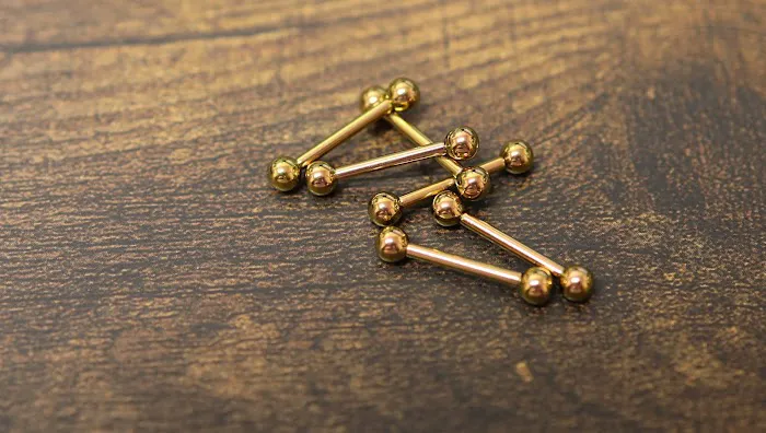 Axiom Body Piercing Studio 8