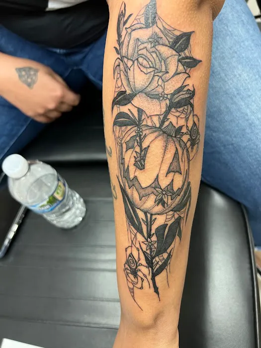 Tats by Court 9